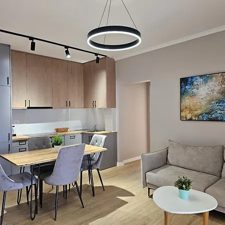Penthouse With Sea View In Apartment Sarande