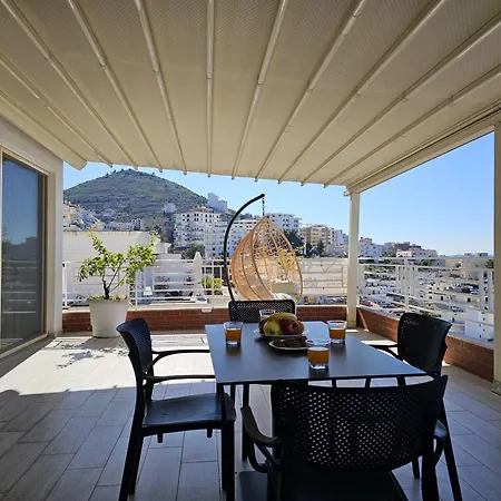 Deep Blue Rooftop - 111 Apartmán Sarandë